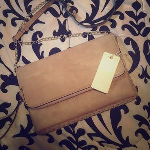 Urban expressions crossbody